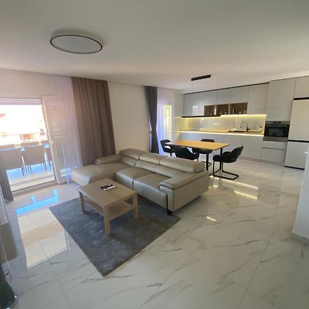 Guest House Ana Residence ซาดาร์ ภายนอก รูปภาพ